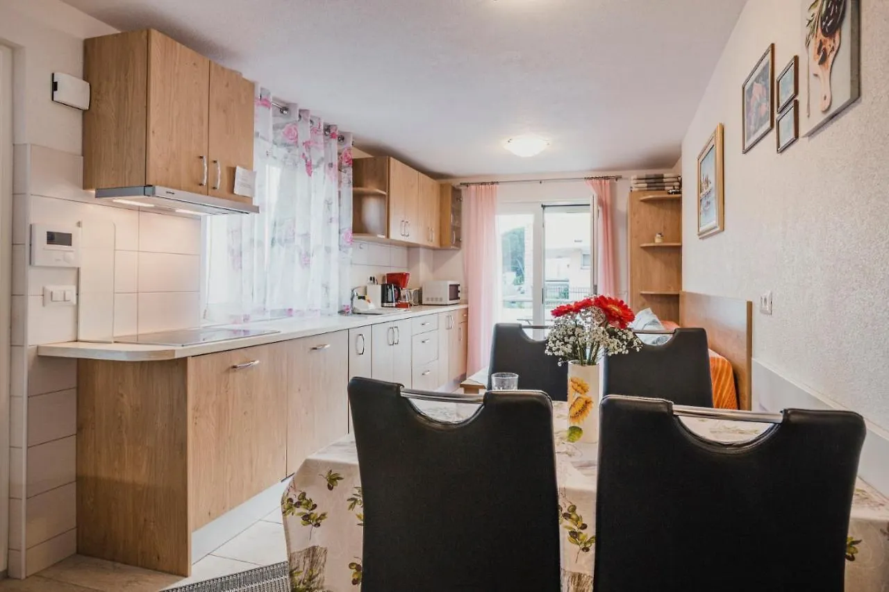 Apartments Mavel Umag